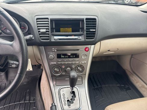 Used 2006 Subaru Legacy 2.5i AWD/4WD image 10