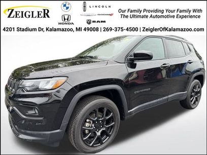 Used 2022 Jeep Compass Altitude