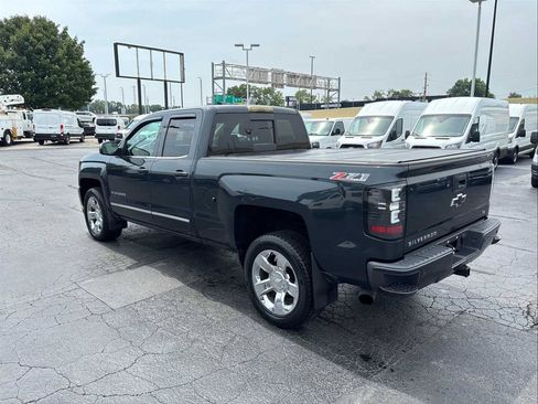 Used 2017 Chevrolet Silverado 1500 LTZ Z71 w/ LTZ Plus Package AWD/4WD image 6