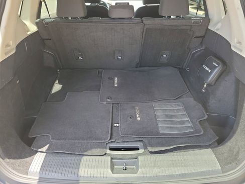 Used 2023 Nissan Rogue S FWD image 8