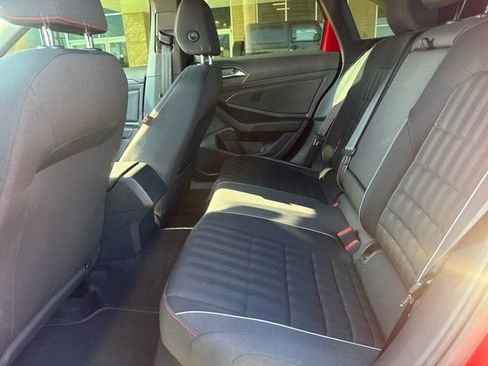 Used 2019 Volkswagen Jetta GLI image 18