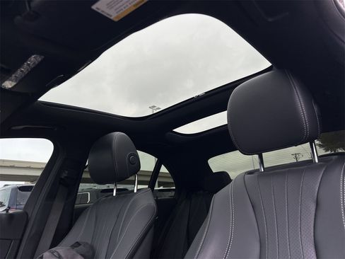 Used 2023 Mercedes-Benz E 350 Sedan image 19