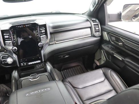 Used 2020 RAM 1500 Limited image 27