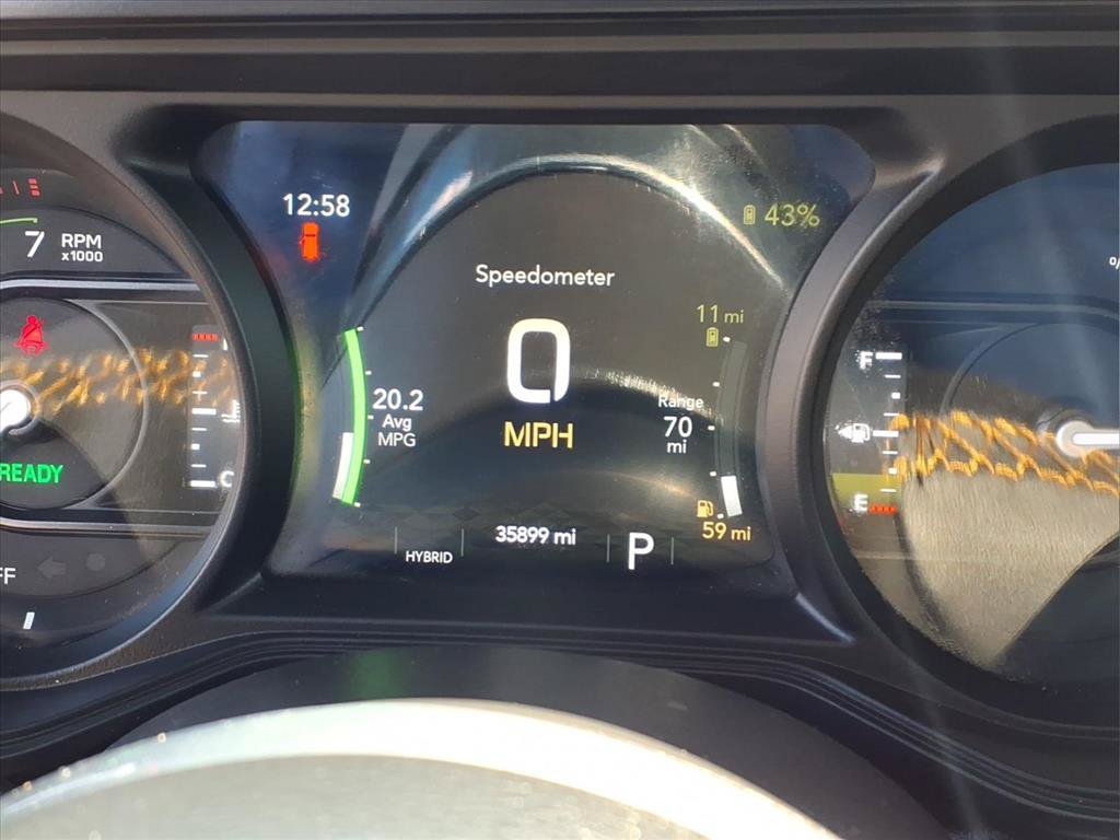 Used 2024 Jeep Wrangler Unlimited Sahara w/ Safety Group AWD/4WD image 15