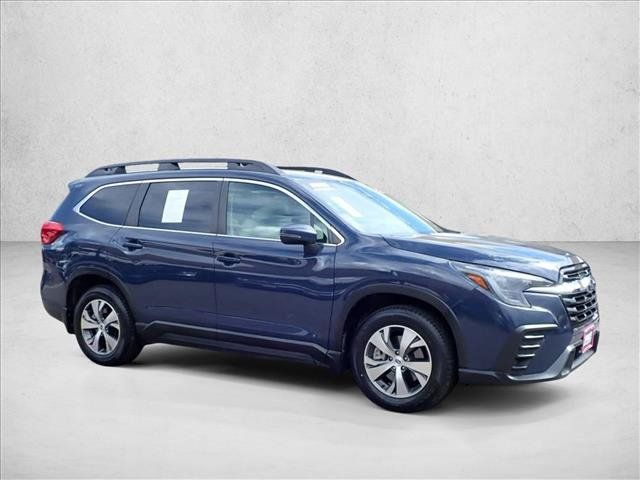 Certified 2023 Subaru Ascent Premium w/ Convenience Package AWD/4WD image 6