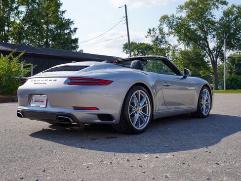 Used 2017 Porsche 911 Carrera RWD image 8
