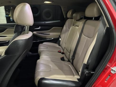 Used 2020 Hyundai Santa Fe Limited AWD/4WD image 16