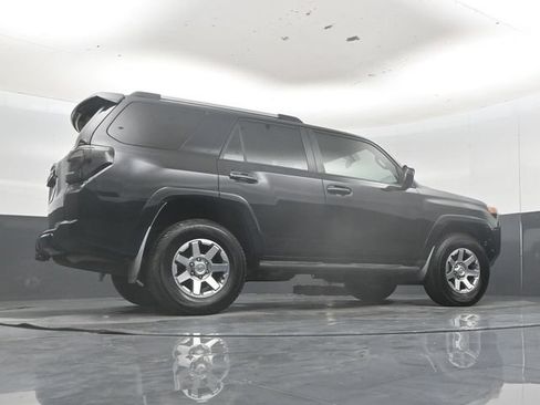 Used 2015 Toyota 4Runner Trail AWD/4WD image 39