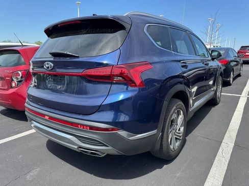 Used 2022 Hyundai Santa Fe SEL FWD image 2