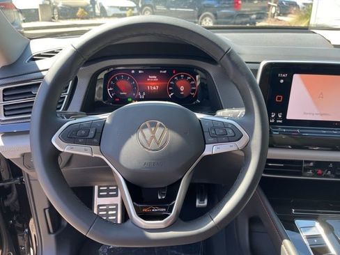 New 2026 Volkswagen Atlas Peak Edition image 19