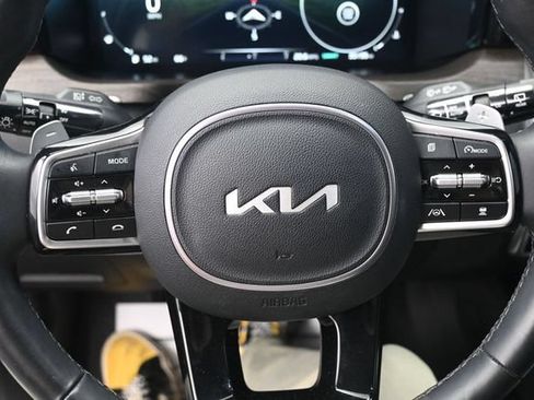 Used 2023 Kia Sorento SX Prestige AWD/4WD image 10