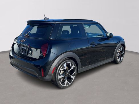 Used 2025 MINI Cooper S image 7
