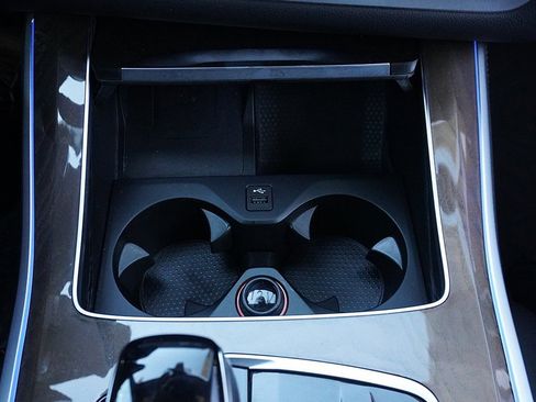 Used 2023 BMW X5 xDrive40i w/ Premium Package image 67