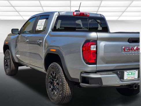 New 2026 GMC Canyon Elevation w/ Convenience Package RWD image 43