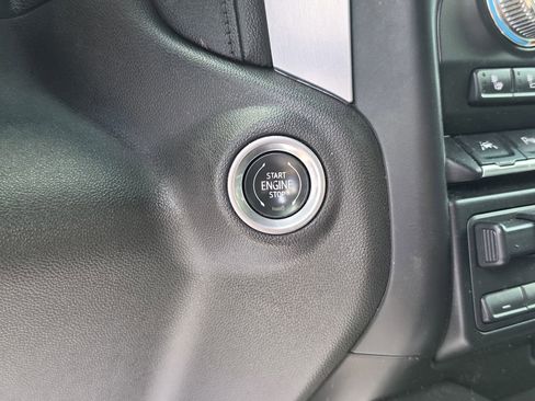 Used 2019 GMC Sierra 1500 SLT RWD image 15