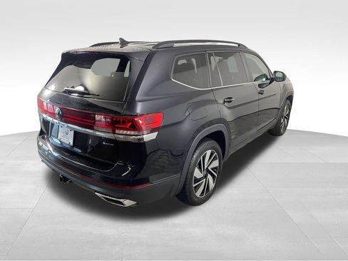 Used 2025 Volkswagen Atlas SE AWD/4WD image 5