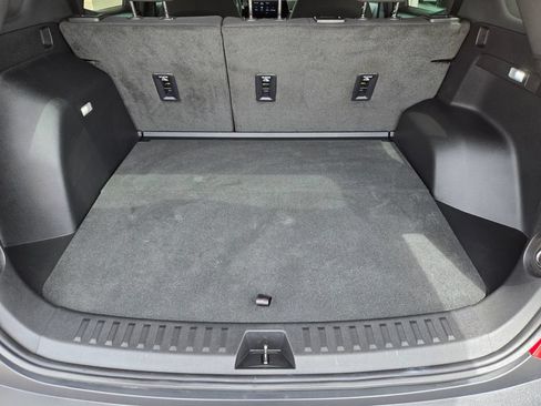 Used 2025 Chevrolet Equinox LT w/ Safety and Technology Package FWD image 30