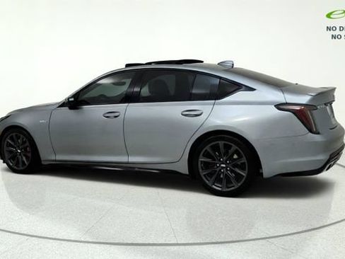 Used 2023 Cadillac CT5 V w/ Premium Package RWD image 4