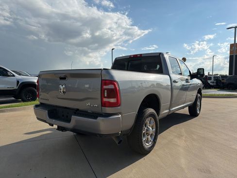 Used 2024 RAM 2500 Laramie AWD/4WD image 5