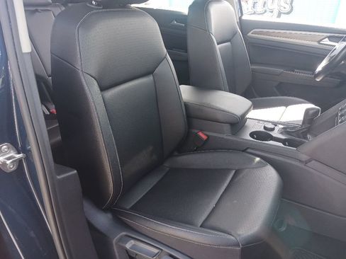 Used 2021 Volkswagen Atlas SE w/ Panoramic Sunroof Package AWD/4WD image 15