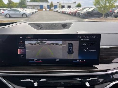 Used 2023 BMW X7 xDrive40i w/ Executive Package AWD/4WD image 30