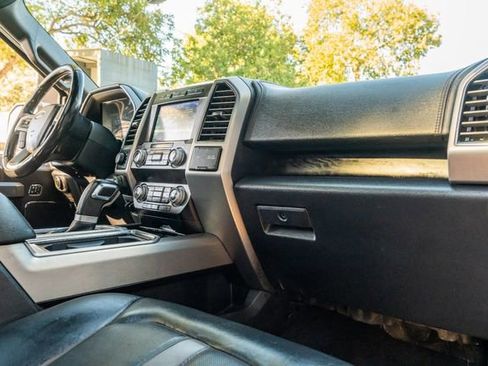 Used 2019 Ford F150 Platinum w/ Equipment Group 701A Luxury image 48