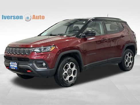 Used 2022 Jeep Compass Trailhawk w/ Trailhawk Convenience Group image 4