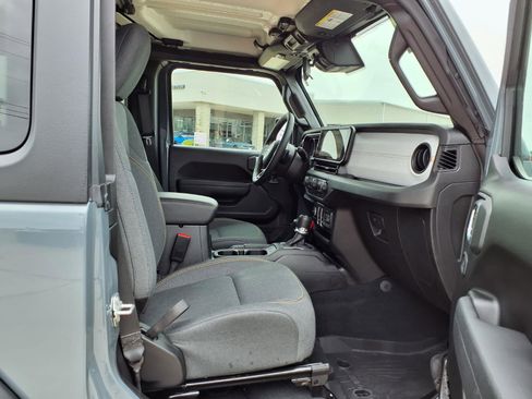 Used 2024 Jeep Wrangler Sport AWD/4WD image 21