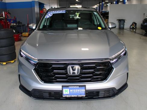Used 2024 Honda CR-V EX image 2