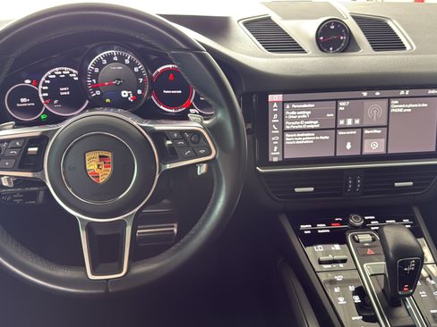 Used 2021 Porsche Cayenne S AWD/4WD image 27