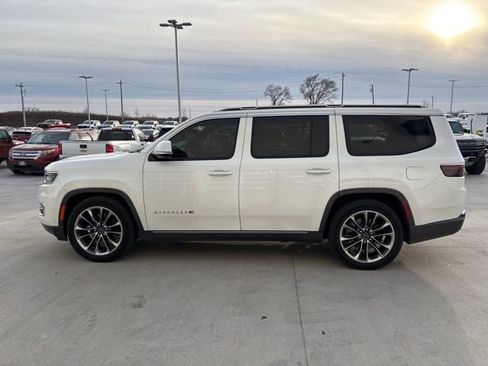 Used 2022 Jeep Wagoneer Series III w/ Premium Group I image 6