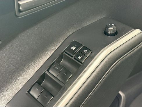 Certified 2024 Toyota Highlander LE AWD/4WD image 26