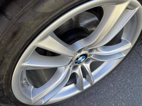 Used 2014 BMW 740i image 31