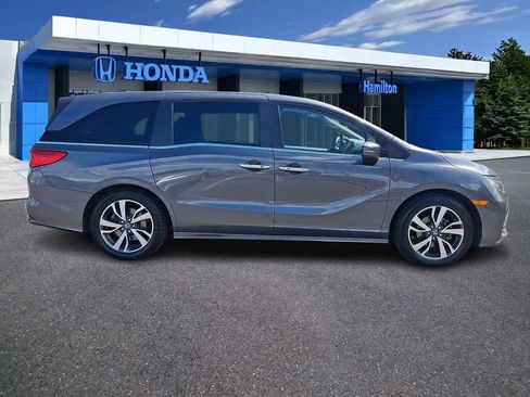 Used 2023 Honda Odyssey Touring image 25