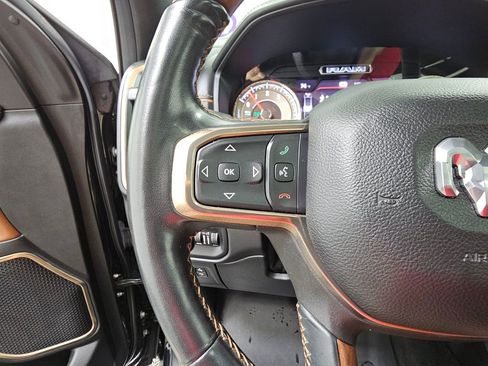 Used 2022 RAM 1500 Limited w/ Body Color Bumper Group image 27
