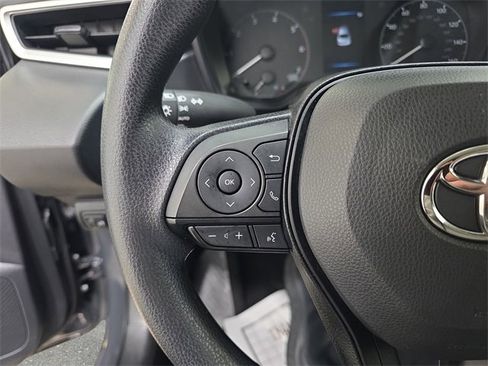 Certified 2025 Toyota Corolla LE image 14