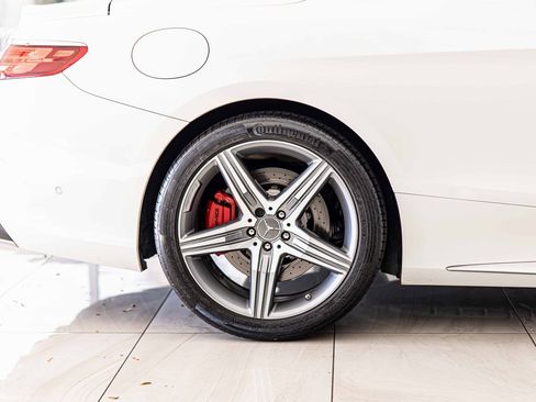 Used 2017 Mercedes-Benz S 63 AMG 4MATIC Cabriolet image 11