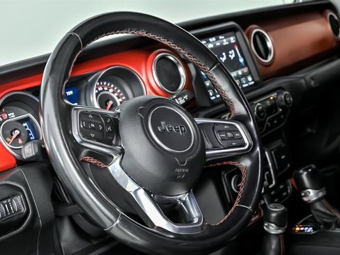Used 2020 Jeep Gladiator Rubicon AWD/4WD image 19