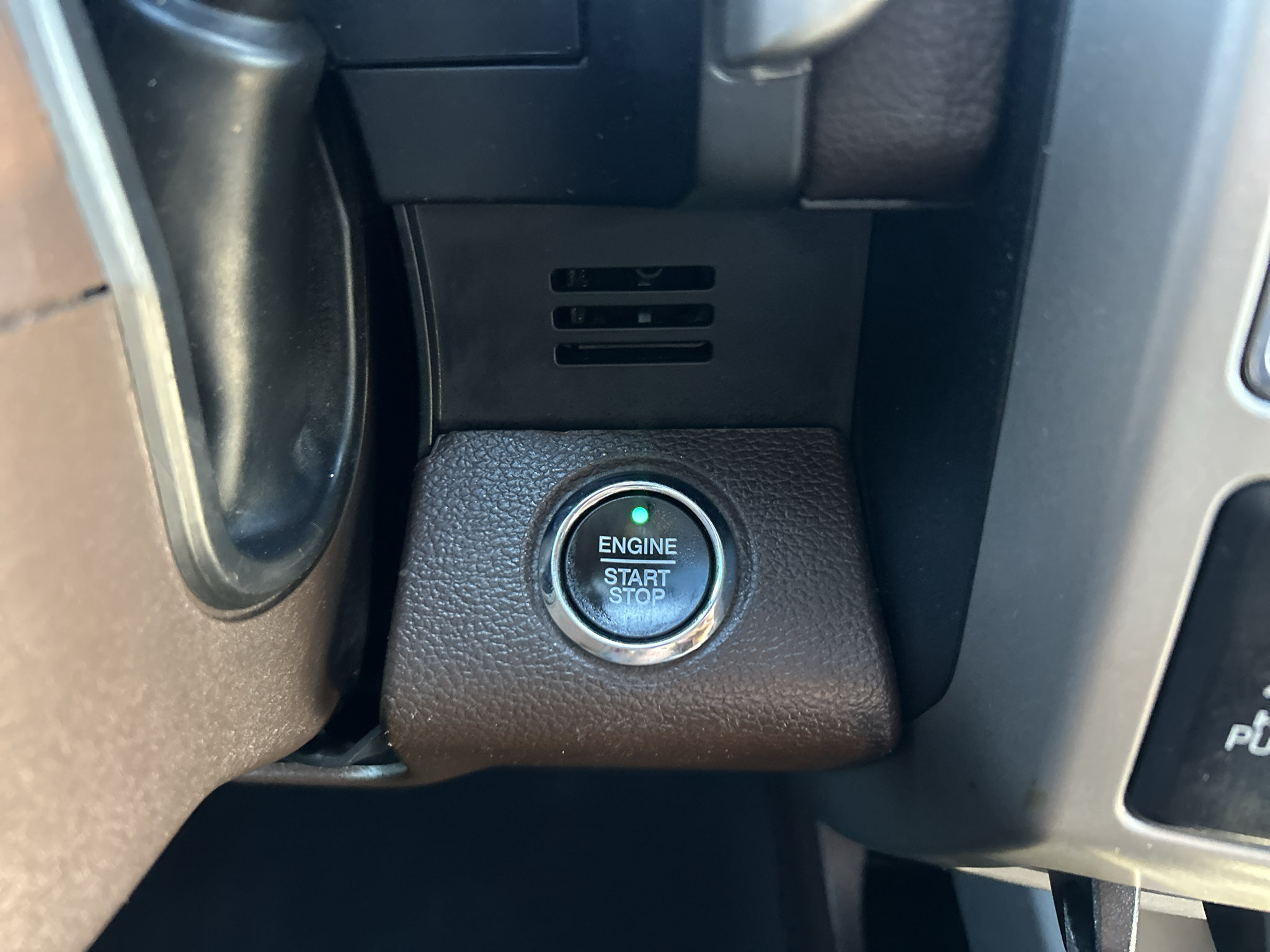 Used 2019 Ford F250 King Ranch w/ King Ranch Ultimate Package AWD/4WD image 28