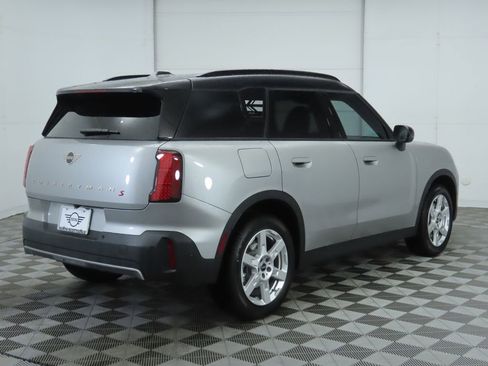 Used 2025 MINI Cooper Countryman S image 6