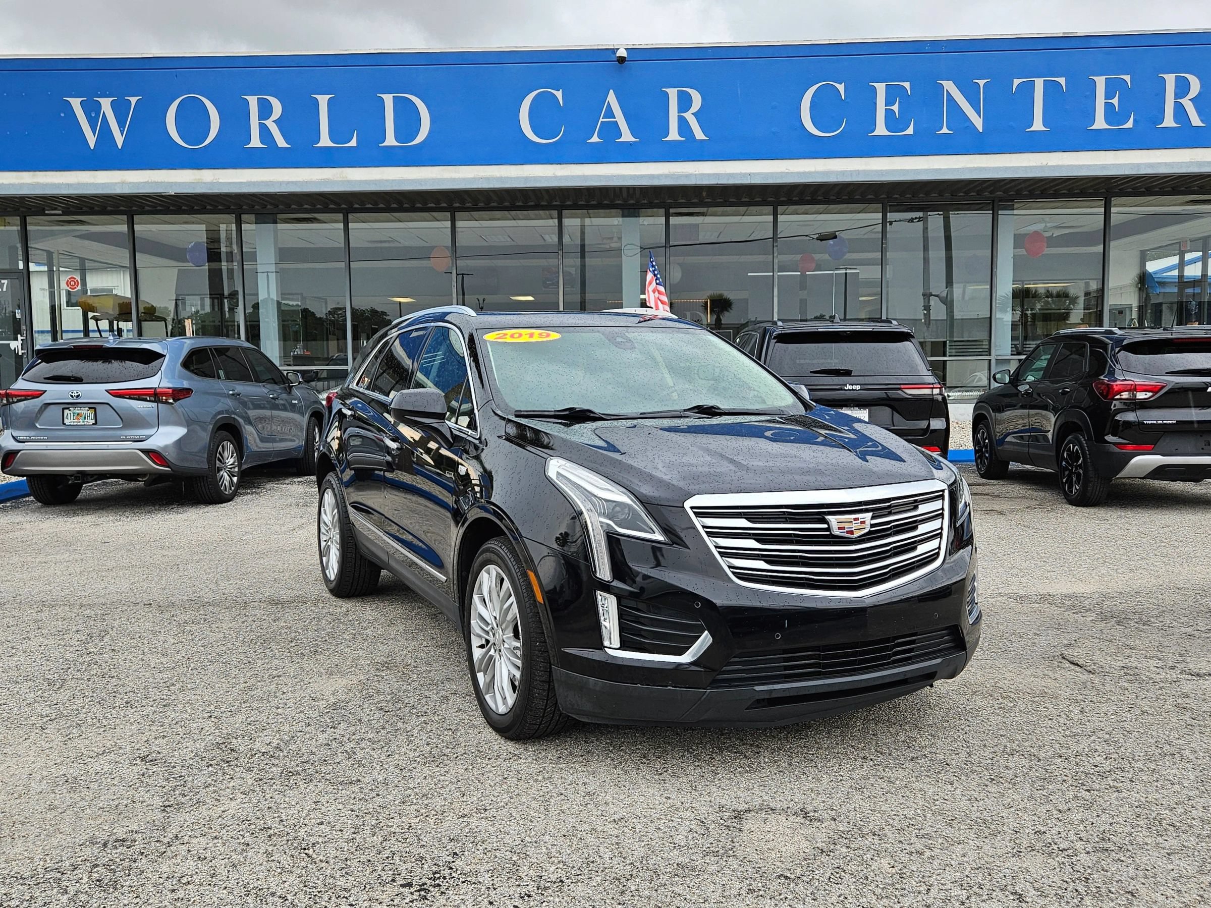 Used 2019 Cadillac XT5 Premium Luxury FWD image 1