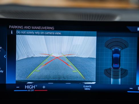 Used 2023 BMW 330i xDrive Sedan w/ M Sport Package image 50