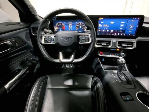 Used 2024 Ford Mustang GT Premium RWD image 4
