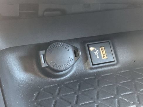 Used 2023 Toyota RAV4 XLE w/ Convenience Package AWD/4WD image 27