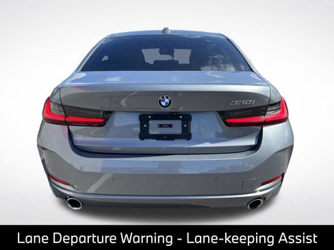 Used 2023 BMW 330i Sedan w/ Driving Assistance Package RWD image 7