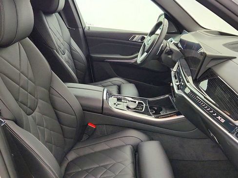 Used 2025 BMW X5 xDrive50e w/ M Sport Package image 24