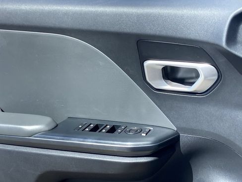 Used 2025 Kia K4 FWD image 18