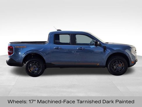 Used 2025 Ford Maverick Tremor image 11