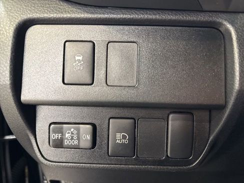 Used 2022 Toyota Tacoma SR5 image 15