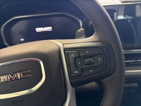 New 2026 GMC Sierra 1500 SLT w/ SLT Premium Package AWD/4WD image 33